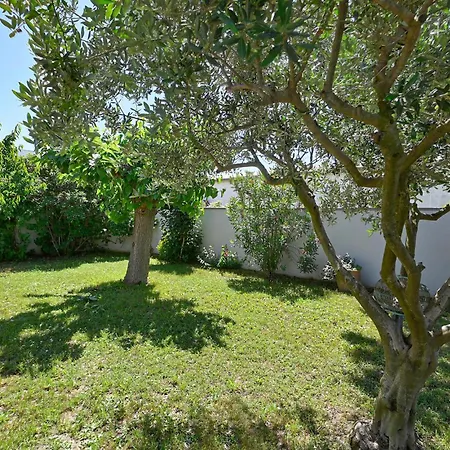 Hébergement de vacances 3 Bedroom Beautiful In *