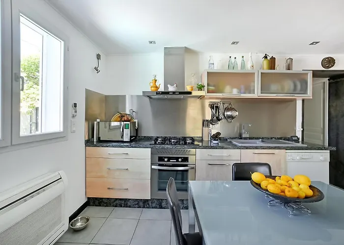 Дом отдыха 3 Bedroom Beautiful In Ремулен